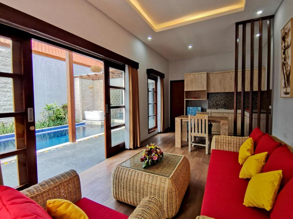 Kuta Puri Bungalows, Villas And Resort Kuta Lombok Exterior foto