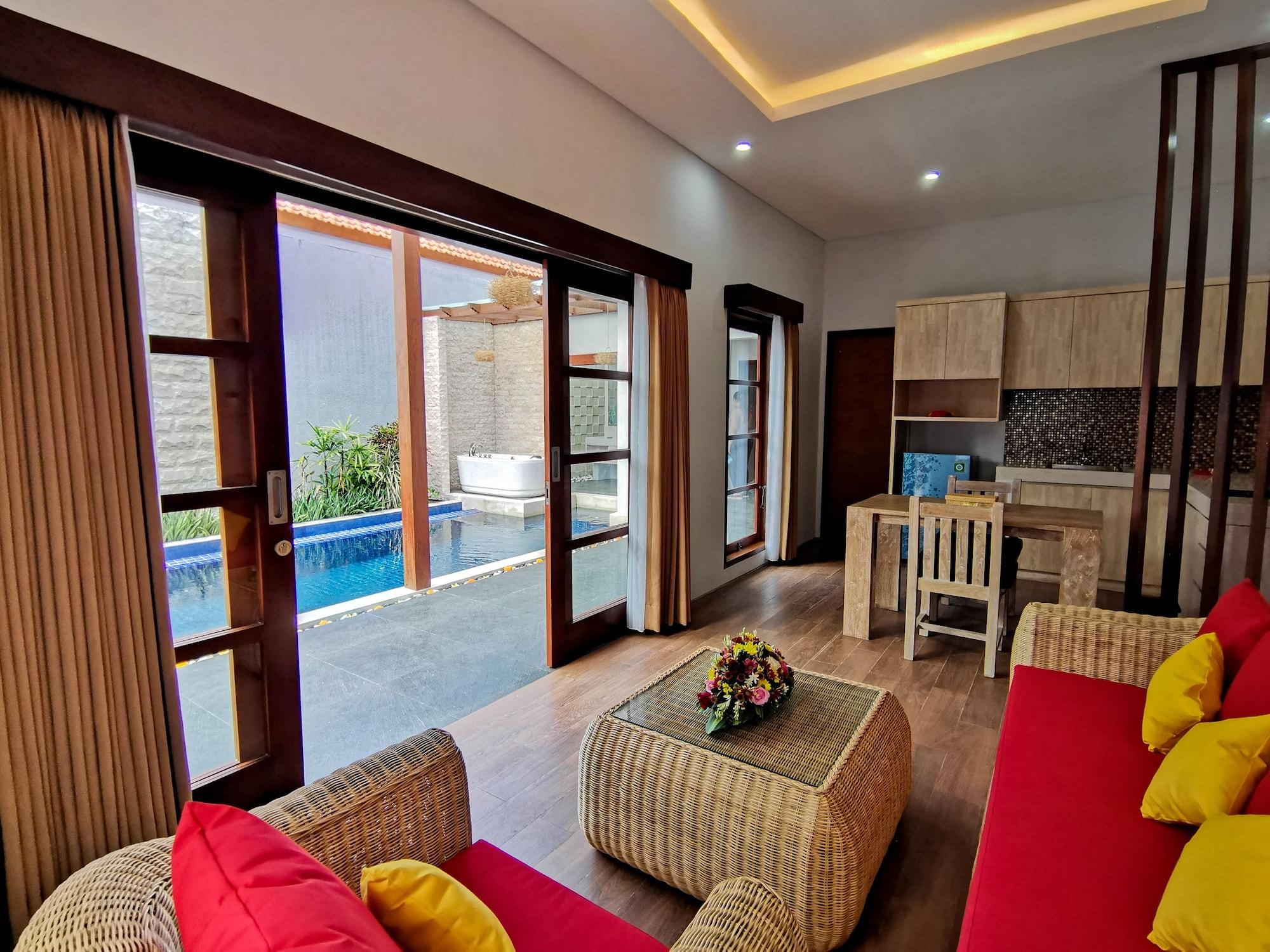 Kuta Puri Bungalows, Villas And Resort Kuta Lombok Exterior foto