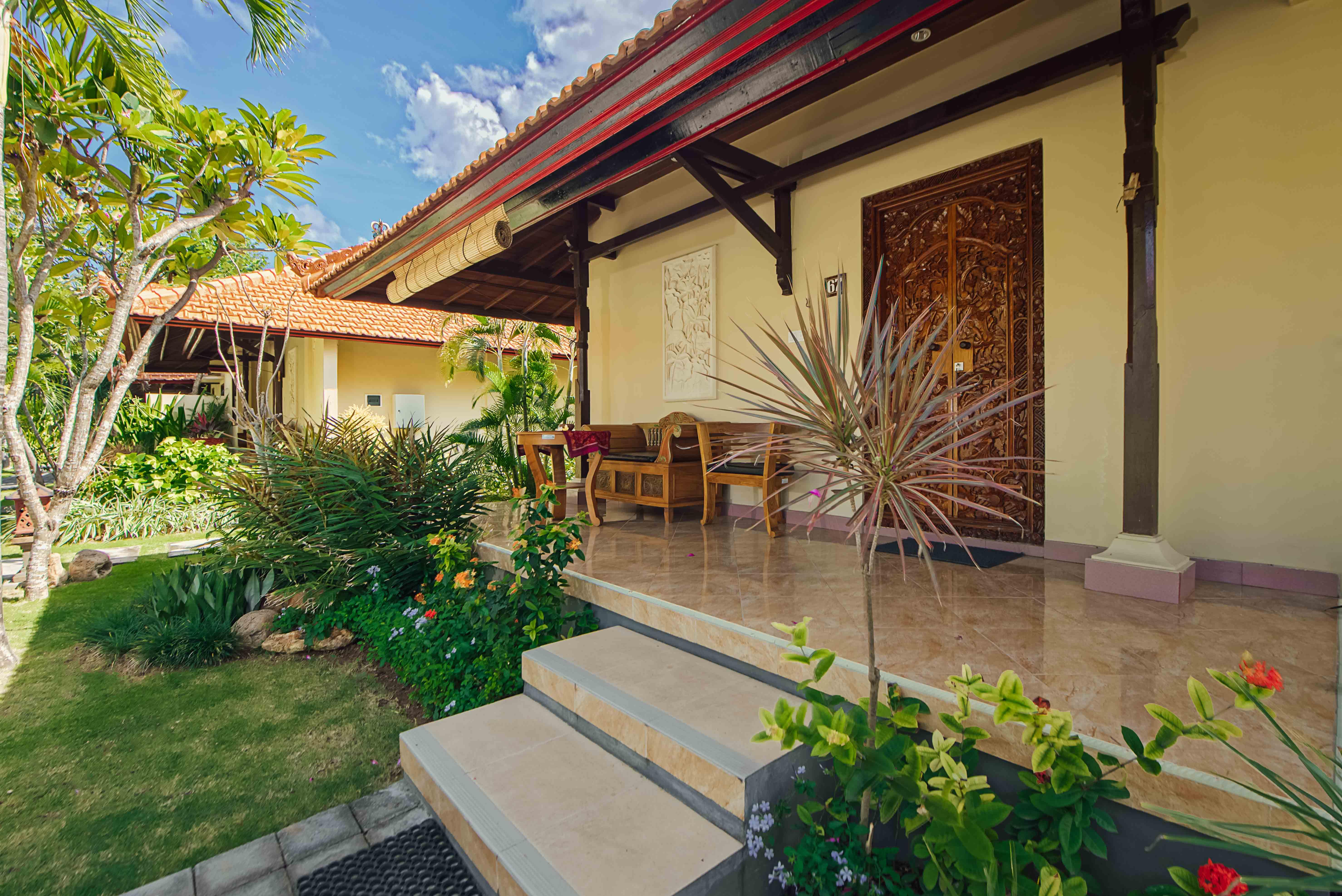 Kuta Puri Bungalows, Villas And Resort Kuta Lombok Exterior foto