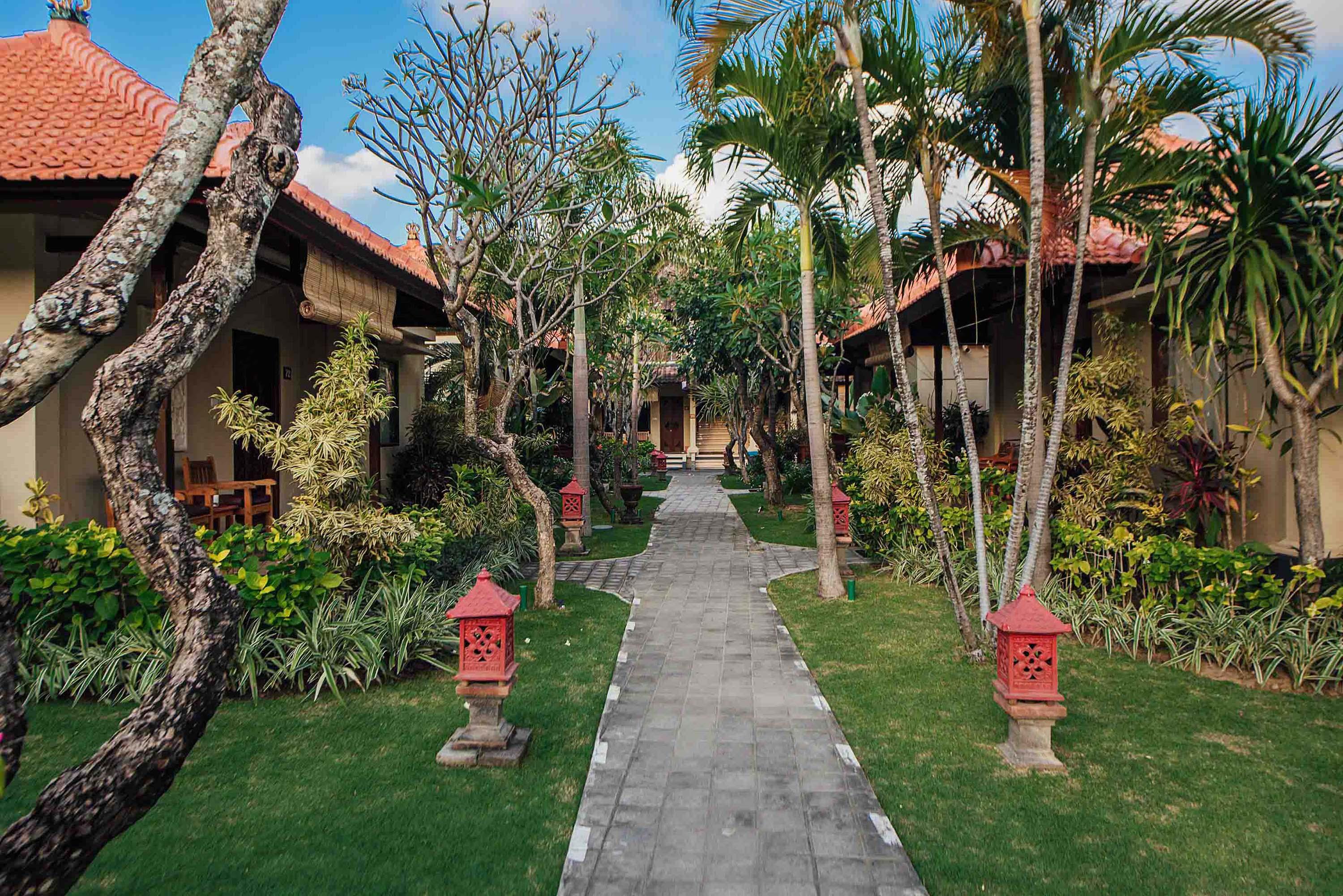 Kuta Puri Bungalows, Villas And Resort Kuta Lombok Exterior foto