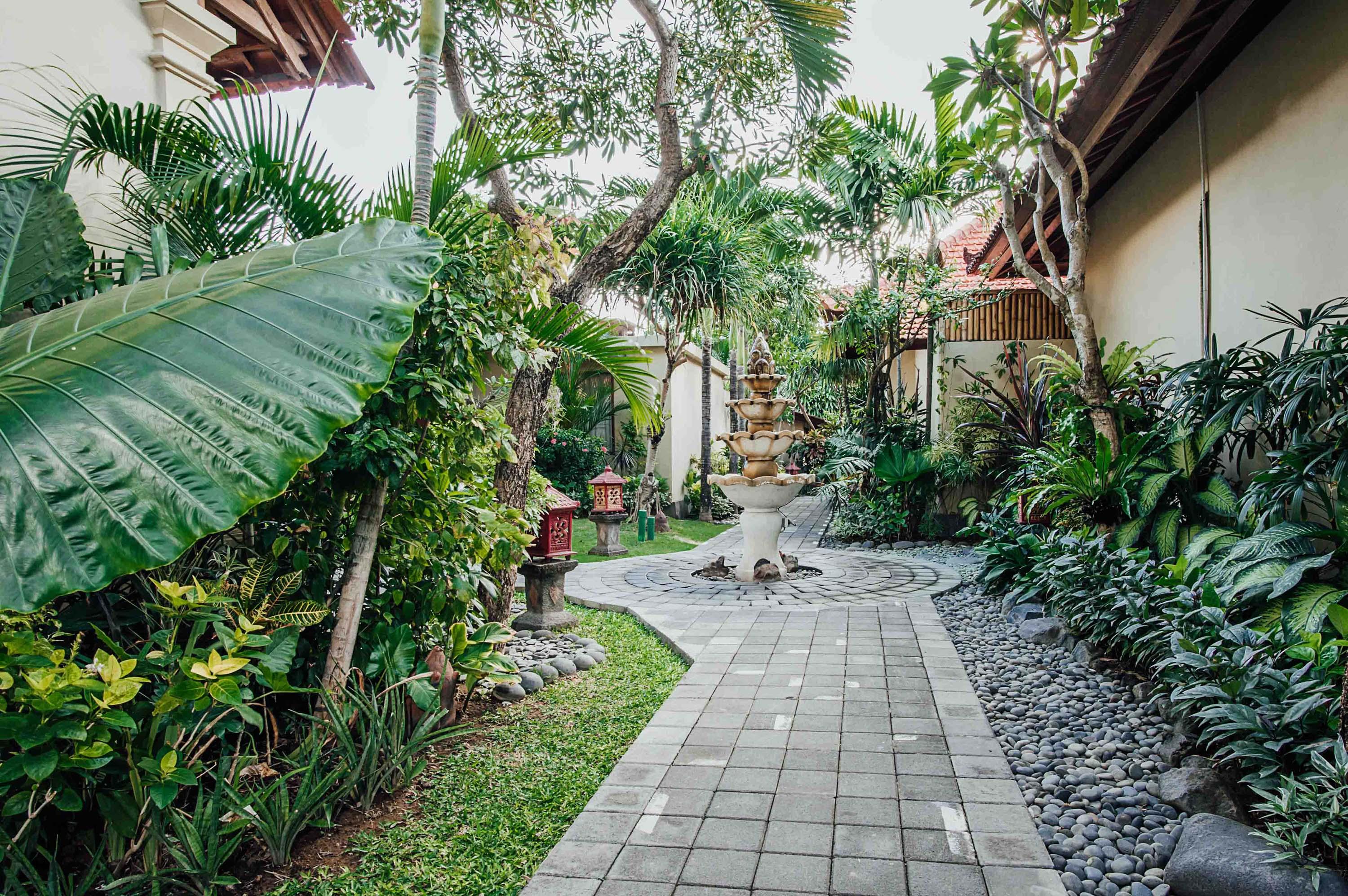 Kuta Puri Bungalows, Villas And Resort Kuta Lombok Exterior foto