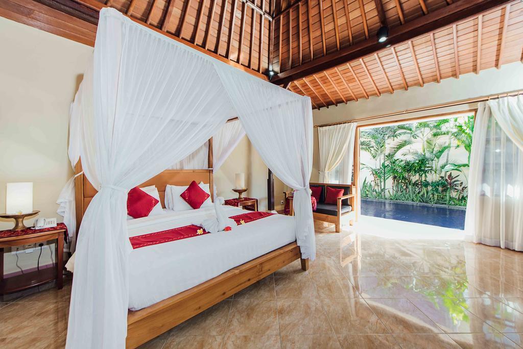 Kuta Puri Bungalows, Villas And Resort Kuta Lombok Exterior foto