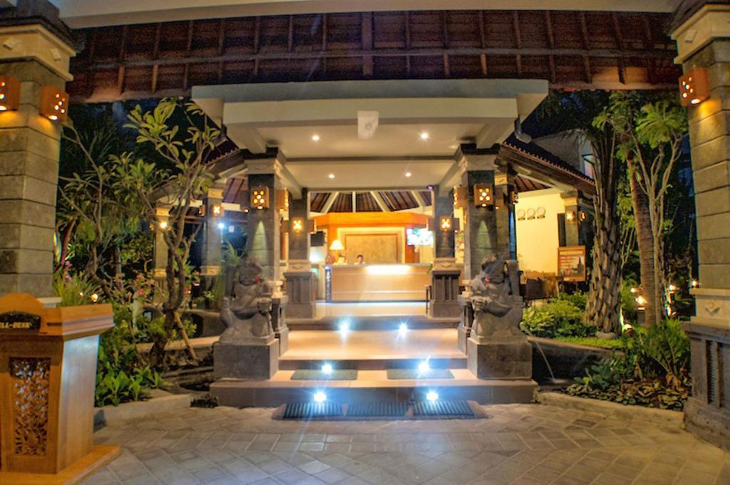 Kuta Puri Bungalows, Villas And Resort Kuta Lombok Exterior foto