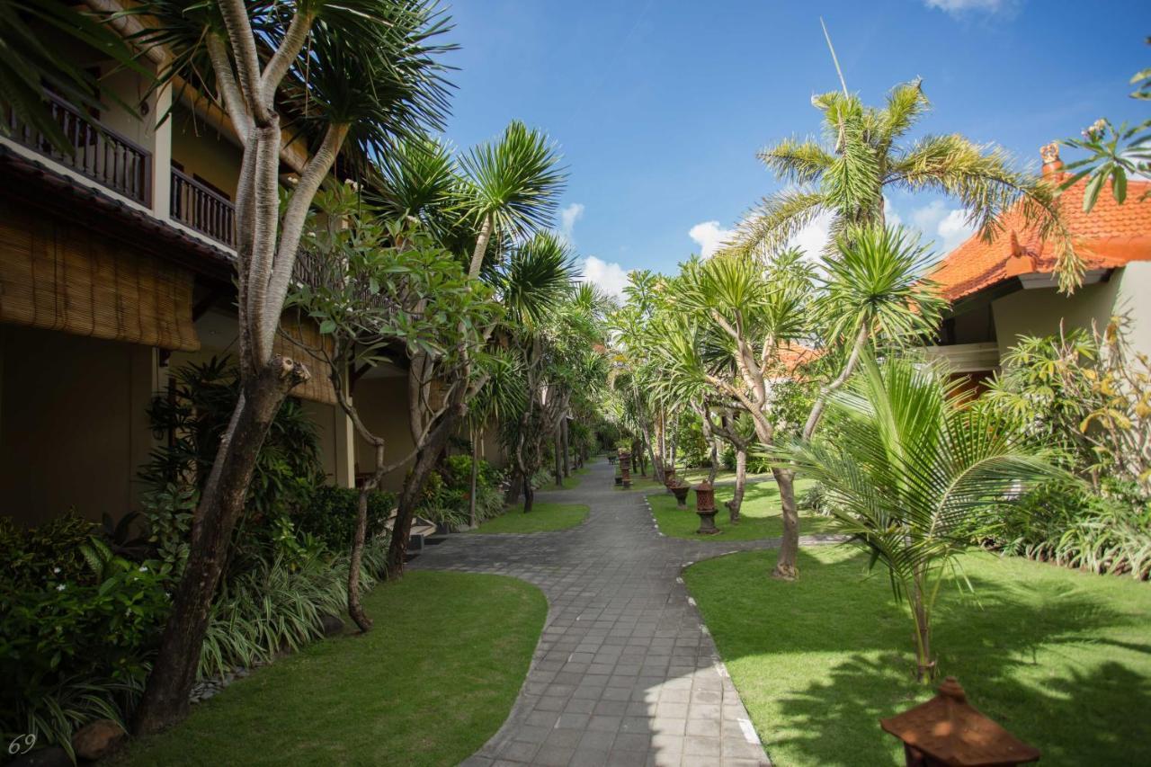 Kuta Puri Bungalows, Villas And Resort Kuta Lombok Exterior foto