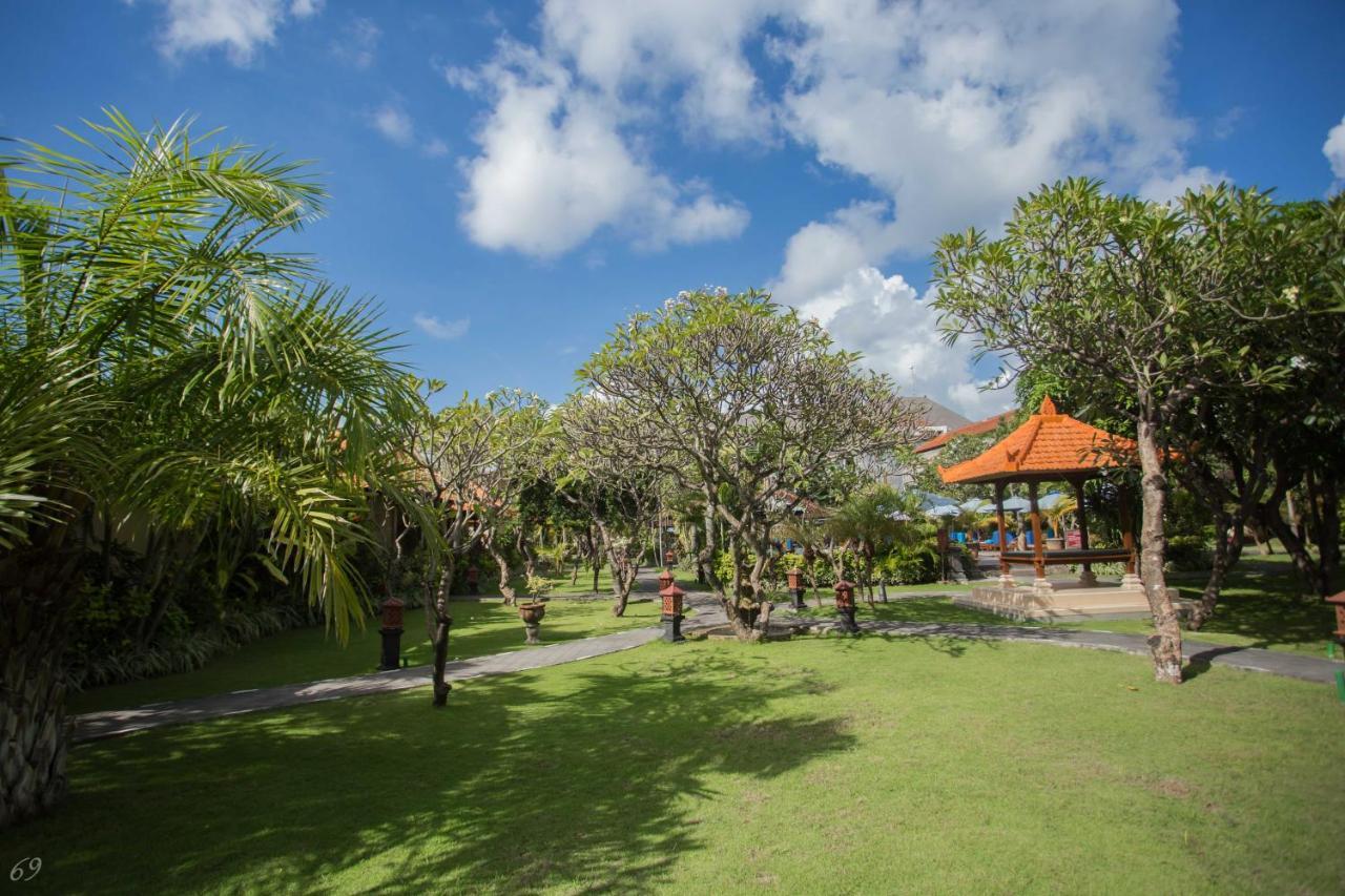 Kuta Puri Bungalows, Villas And Resort Kuta Lombok Exterior foto